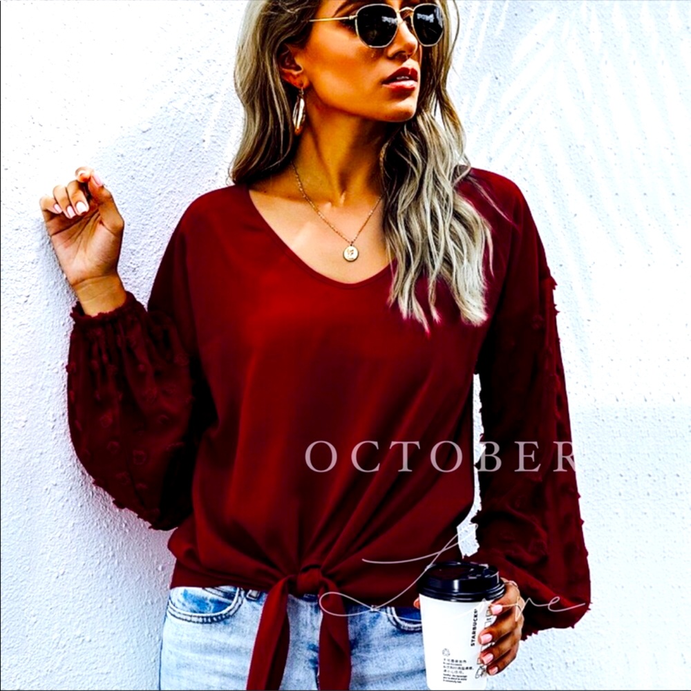 Gorgeous🌺Burgundy tie-front contrast sleeve top!